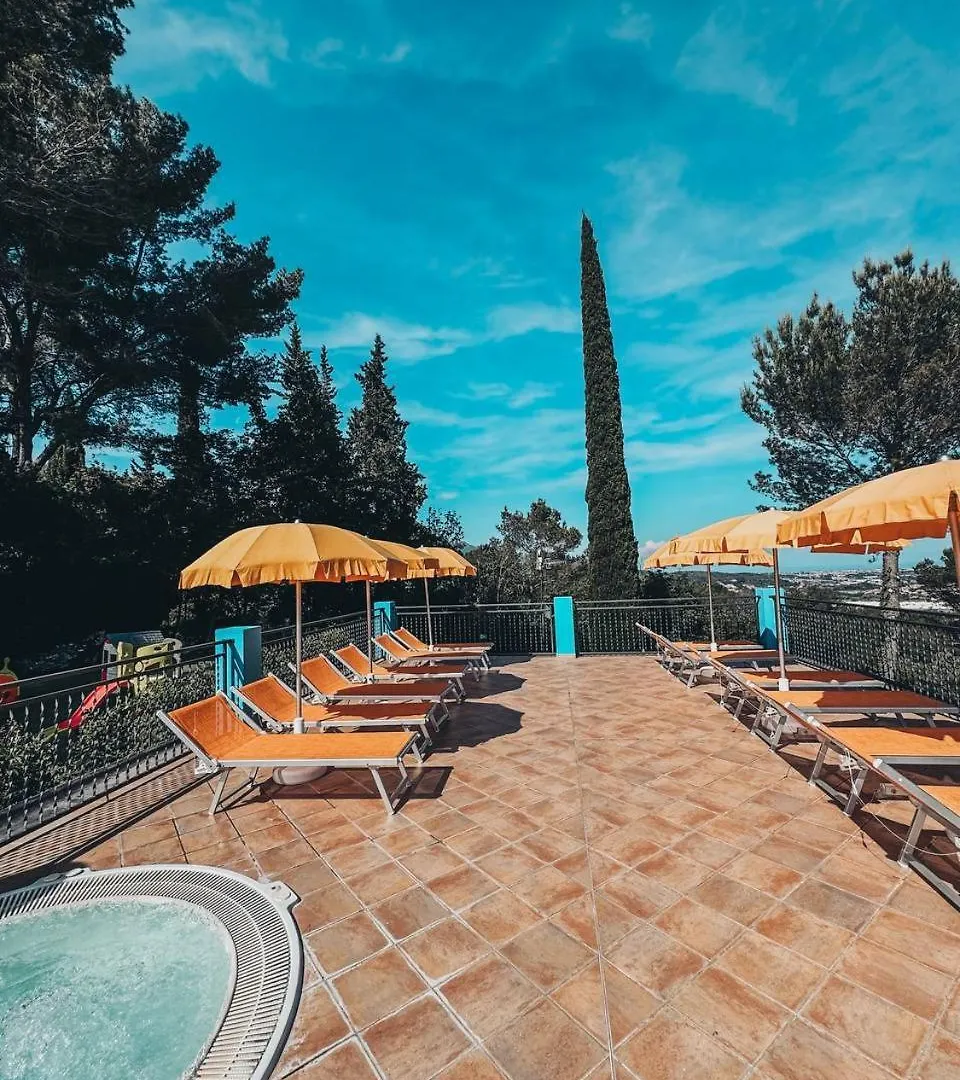 Camping C'Era Una Volta Villanova d'Albenga 4*,